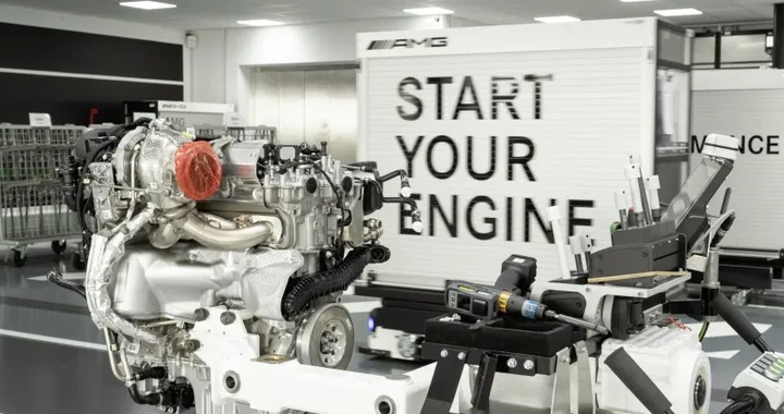 Mercedes-Benz AMG: arriva il 4 cilindri più potente del mondo