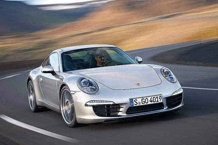 Volkswagen compra la Porsche per 4,46 miliardi