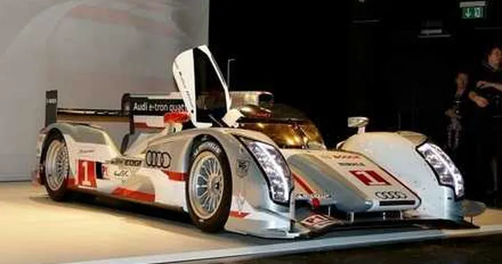 Audi R18 e-tron Quattro: pronta per Le Mans