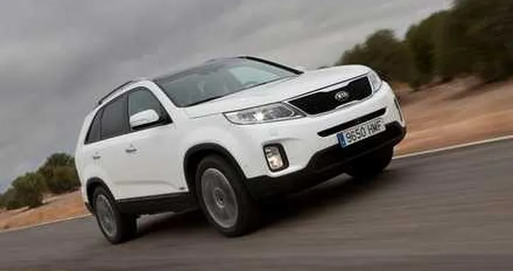 Kia Sorento restyling, il suv si rinnova