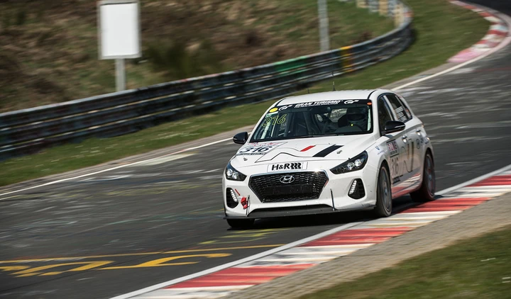 Hyundai i30 N, pronta per la 24 Ore del Nurburgring