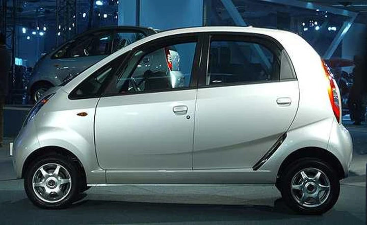 Taxi indiani: la Tata Nano sostituisce l'Ape