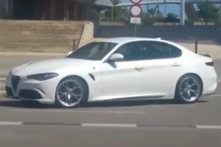 Alfa Romeo Giulia avvistata in Spagna