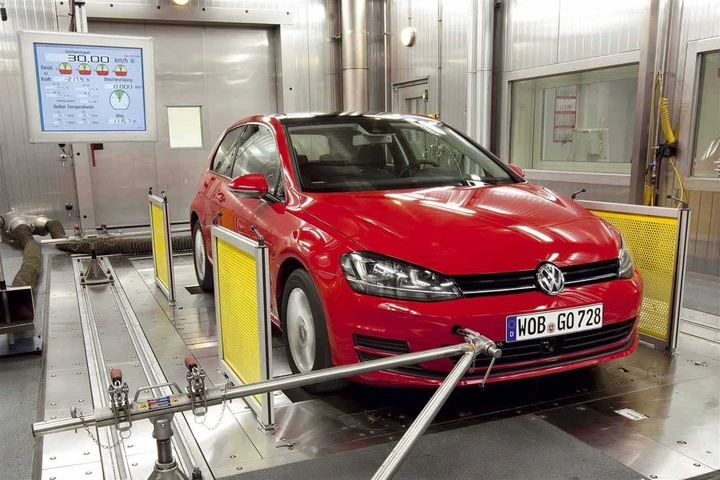 Volkswagen aumenta i salari del 5,6% in Germania