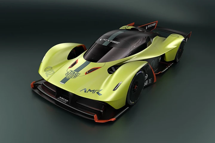 Aston Martin Valkyrie AMR Pro 2018: immagini ufficiali