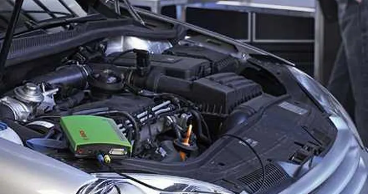 In Italia costa sempre di più riparare la propria auto