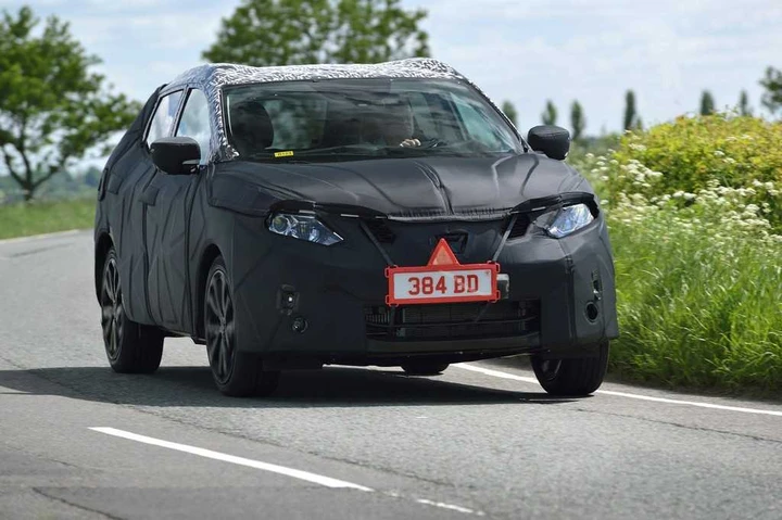 Nissan Qashqai 2014 test pre-produzione