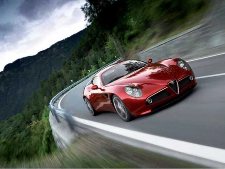 Alfa Romeo, 100 anni indimenticabili