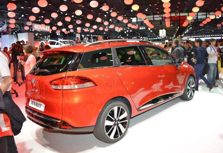 Renault Clio SporTour 2013 al Salone di Parigi