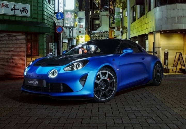Alpine A110 R: prezzo da 107.000 euro per la più sportiva