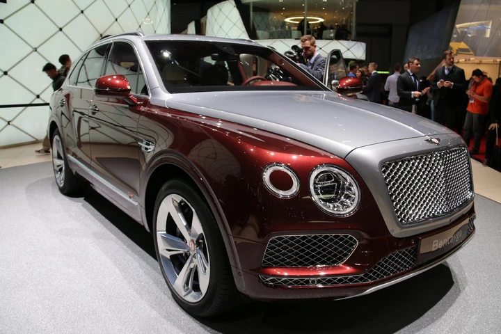 Bentley al Salone di Ginevra 2018