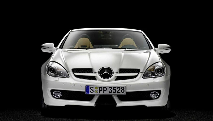 Mercedes SLK Naked