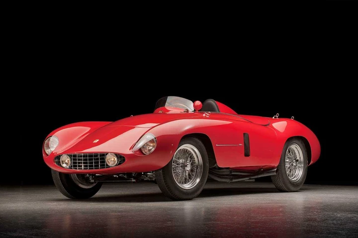 Pebble Beach: all'asta una Ferrari 750 Monza Spider