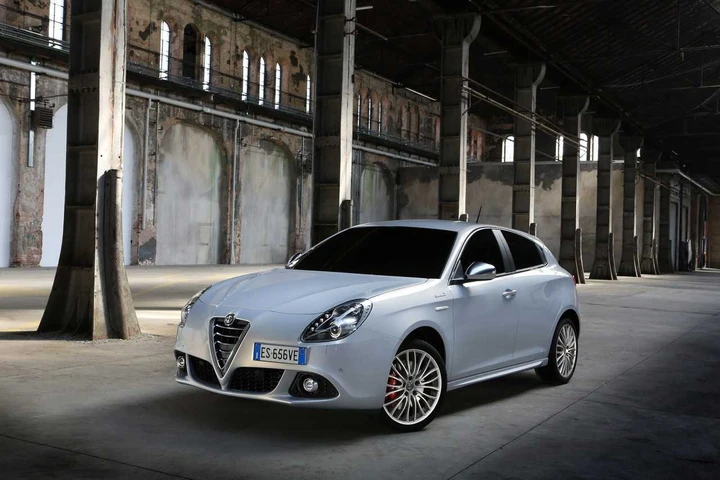 Alfa Romeo Giulietta 2014, nuove immagini ufficiali
