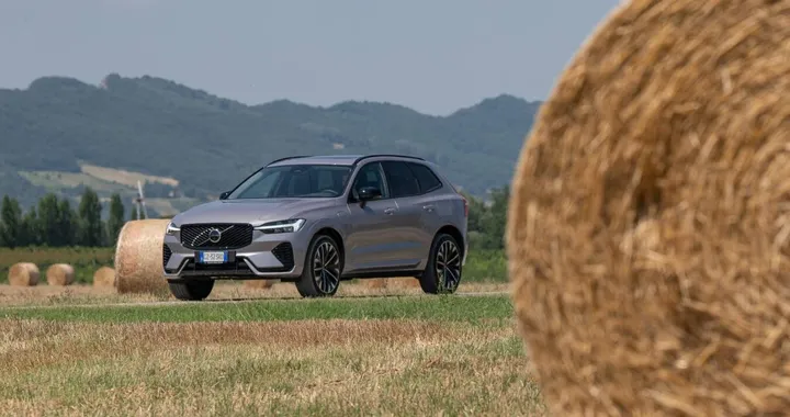 Volvo XC60 Model Year 26: un'eredità che si rinnova