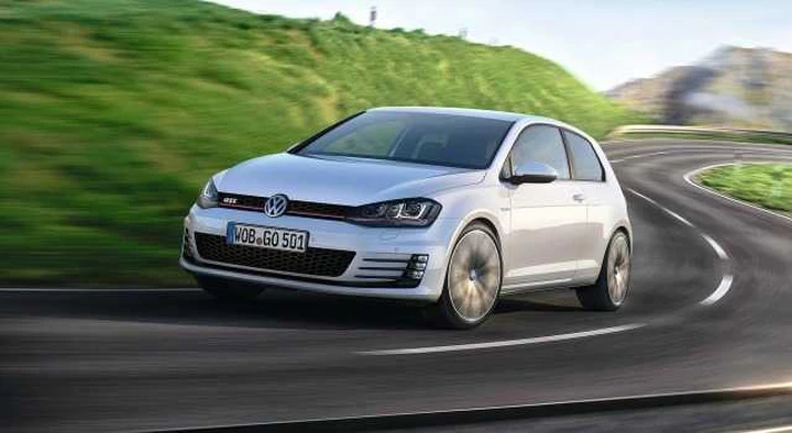Volkswagen Golf GTI 2013: prezzo da 30.100 euro