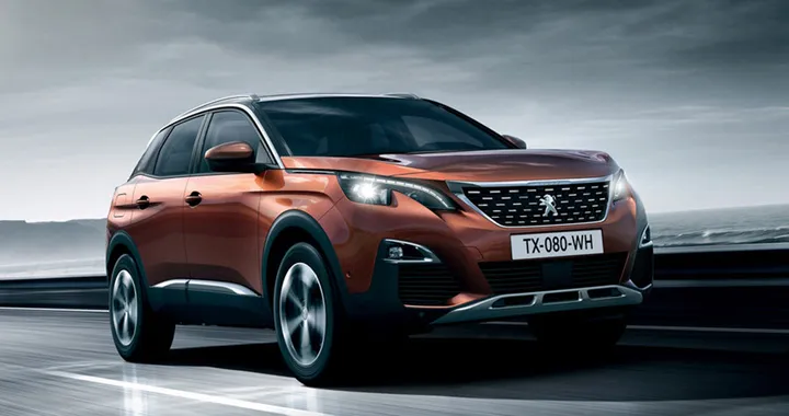 Peugeot 3008, le immagini del nuovo SUV