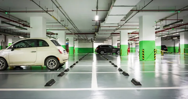 Multe nei parcheggi dei centri commerciali: perché il Codice della strada non perdona