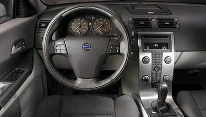 Volvo: 30.000 richiami auto in tutto il mondo