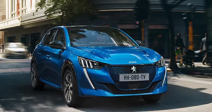 Stop al 1.2 100 CV: perché Peugeot ha scelto una mossa così drastica