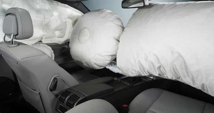 Bmw, Mercedes e Volkswagen: richiami negli USA per gli airbag