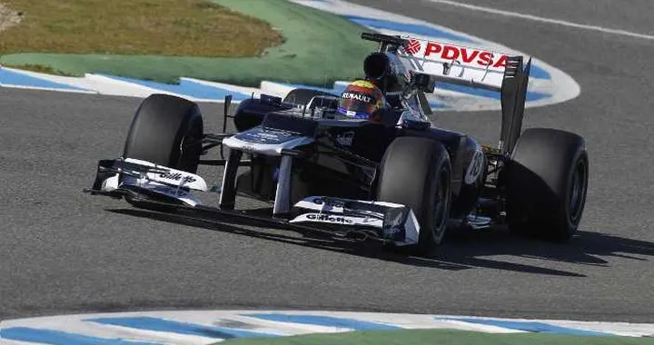 F1: Maldonado il più veloce nel terzo giorno di test