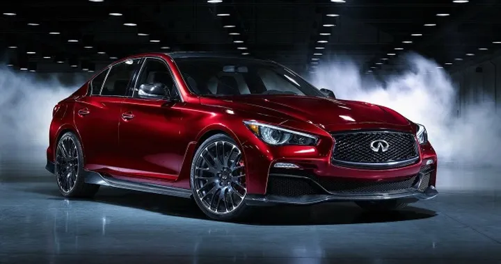 Infiniti Q50 Eau Rouge Concept: presentata a Detroit