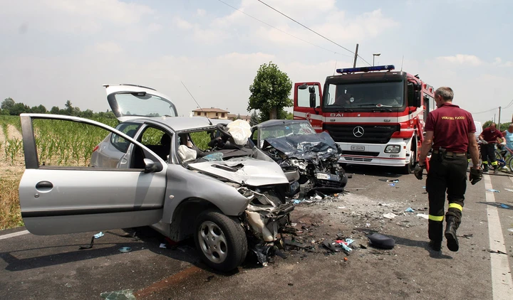 Incidenti stradali: dopo 15 anni aumenta il numero dei morti