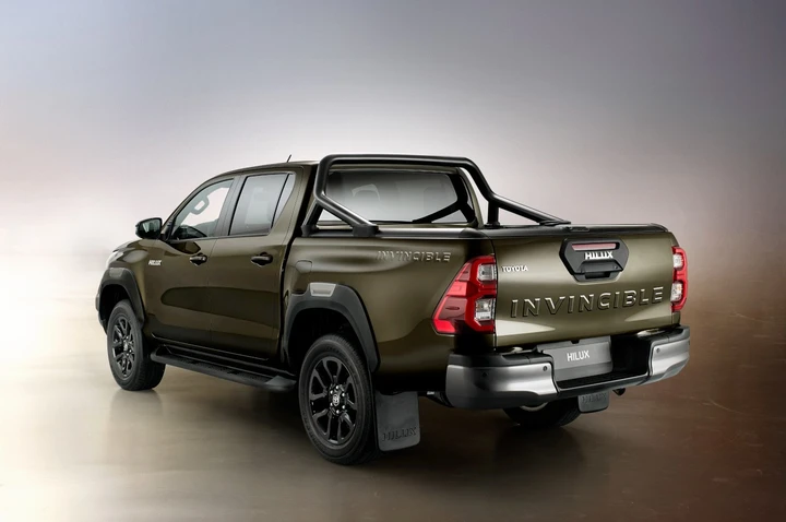 Toyota Hilux 2020: immagini ufficiali