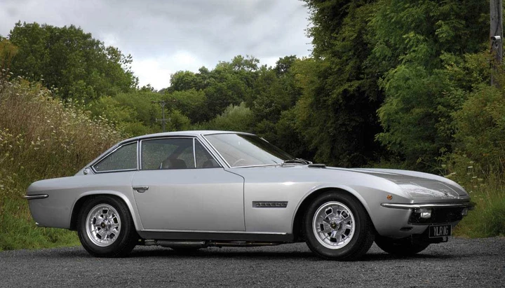 All'asta la Lamborghini Islero di Roger Moore