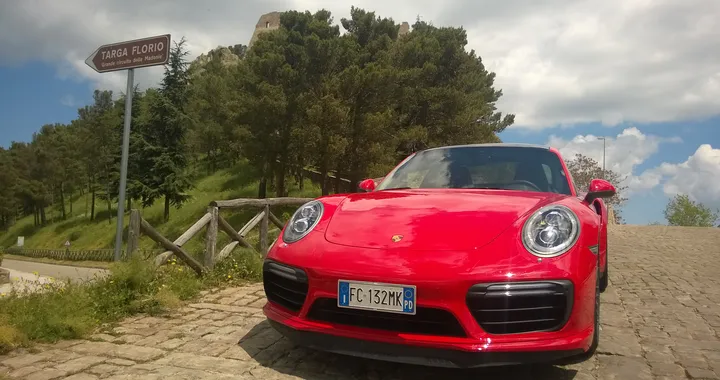Targa Florio: sulle strade della Sicilia con la Porsche 911 Turbo