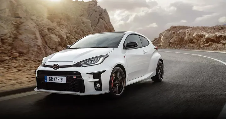 Toyota GR Yaris: la versione con cambio automatico potrebbe debuttare al Salone di Tokyo 2024