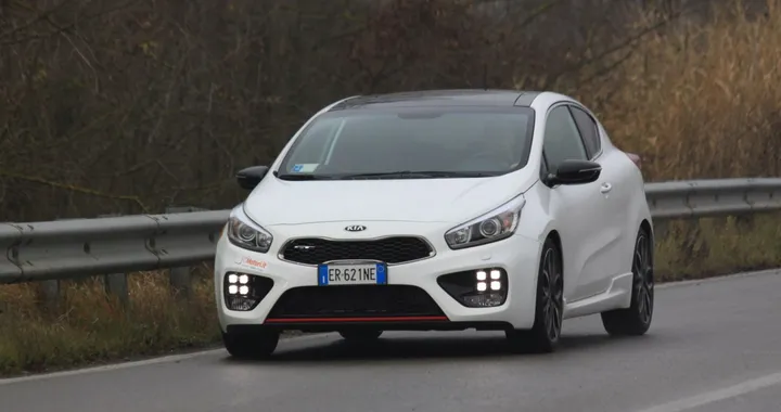 Kia Pro Cee'd GT First Edition, prova su strada