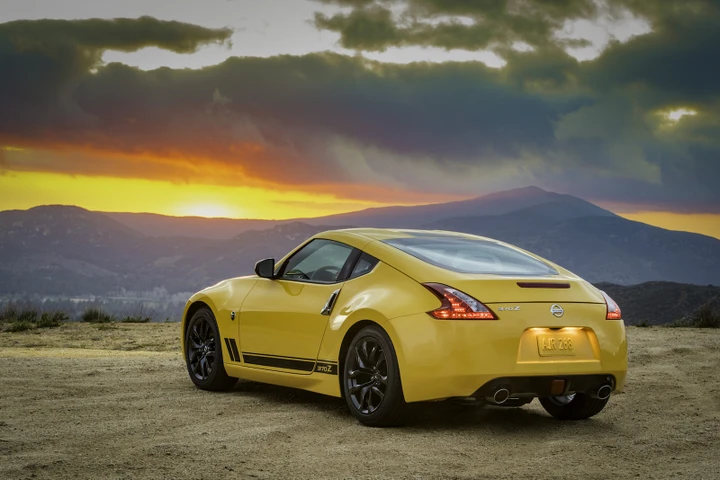 Nissan 370 Z Heritage Edition: il debutto a New York
