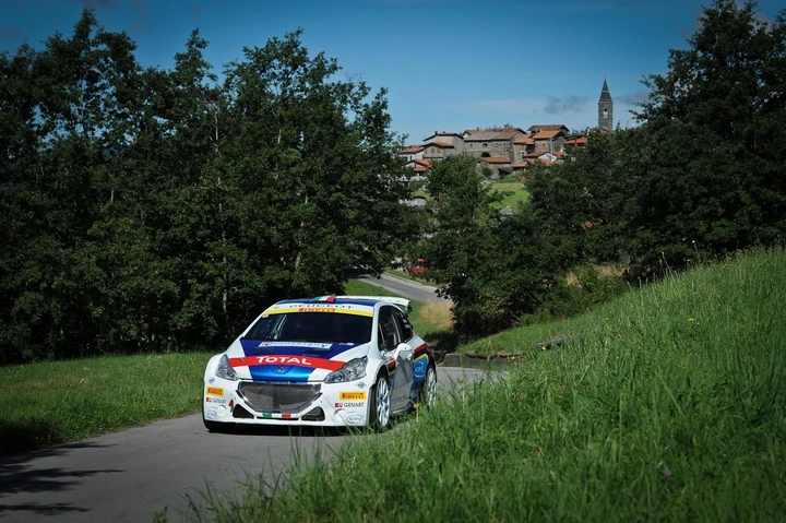 Peugeot 208 R5, primo contatto