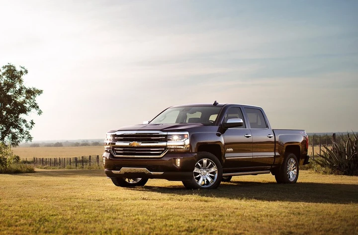 Chevrolet Silverado 1500 2016: pronto al debutto
