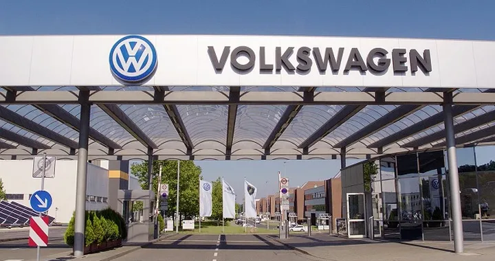 Volkswagen: a Zwickau il primo “hub” per la produzione di auto elettriche