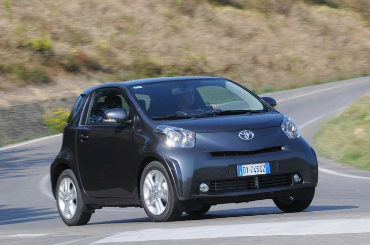 Toyota iQ 1.3