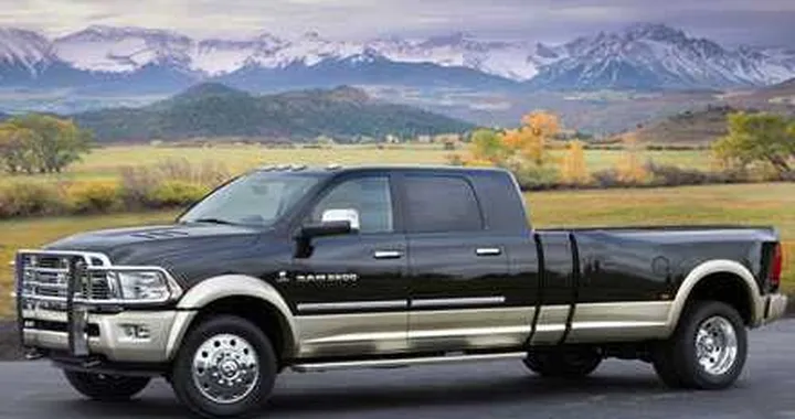 Dodge Ram Long-Hauler Concept