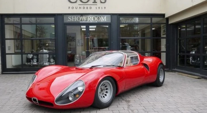 La mitica Alfa 33 Stradale finisce all'asta