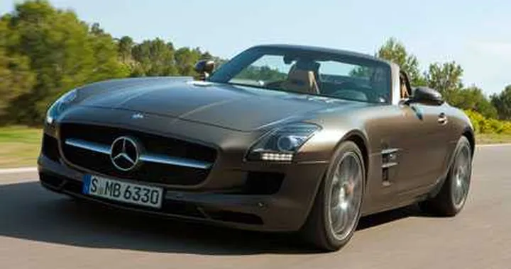 Mercedes SLS AMG Roadster, nuovo video ufficiale