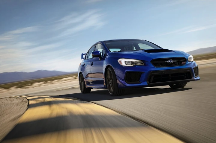 Subaru WRX STI MY 2017:immagini ufficiali