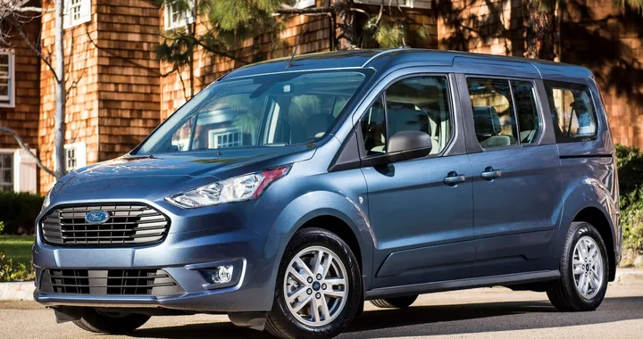 Ford Transit Connect Wagon: versatilità e tecnologia