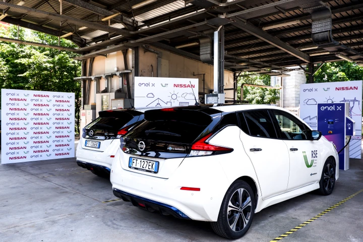 Nissan, Enel X e RSE introducono Vehicle to Grid in Italia