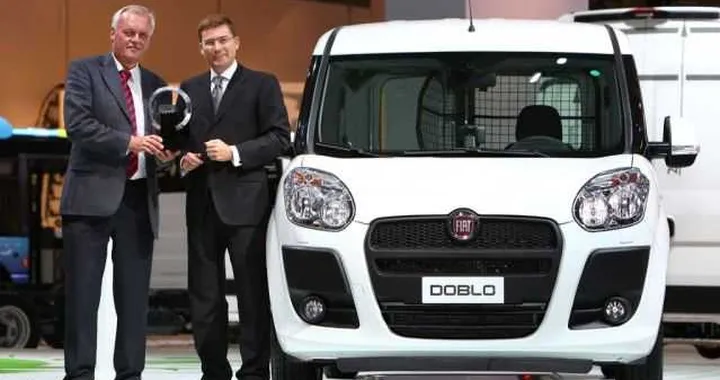 Fiat Doblò è Van of the Year 2011