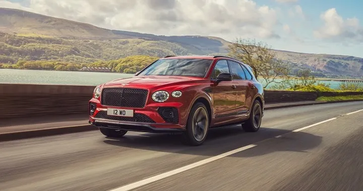 Bentley Bentayga S: caratteristiche, dotazioni e performance
