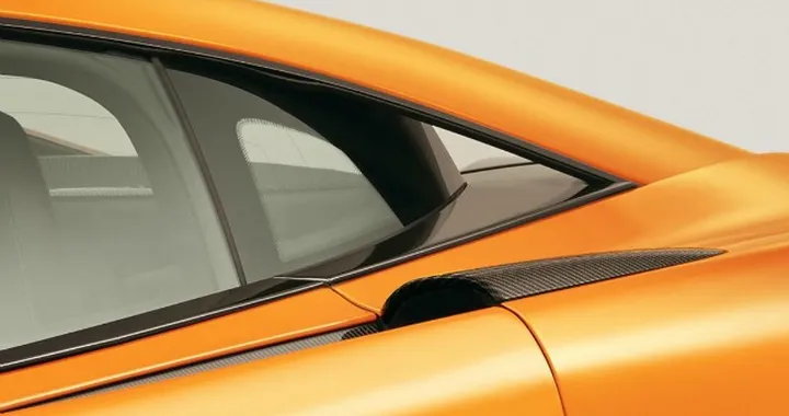 McLaren 570S Coupé: il teaser ufficiale