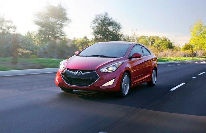 Hyundai Elantra Coupé MY 2014: immagini ufficiali