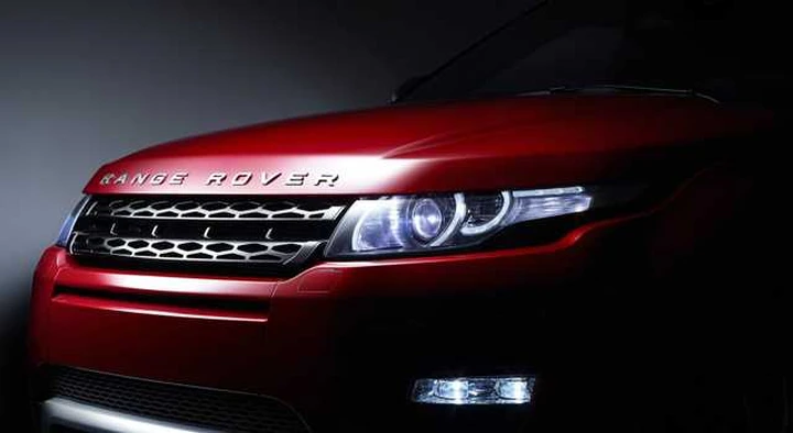 Range Rover Evoque XL: in arrivo nel 2016