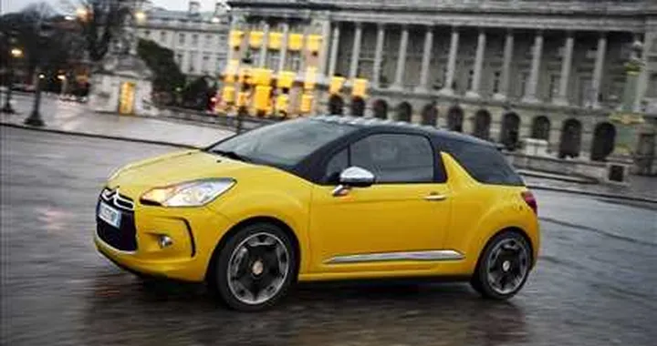 Internet entra nella Citroën DS3